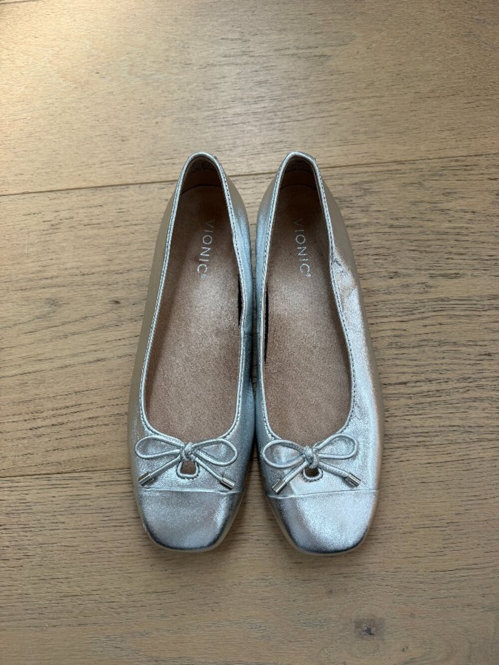 Vionic Ballet Flats